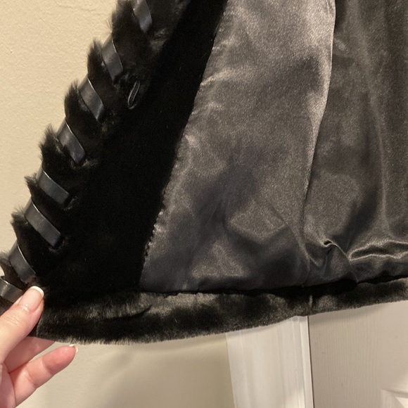 NWOT - Jones New York Ladies Black Hooded Faux Fur Woven Trim Coat - Sz M* - Picture 13 of 15